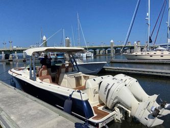 31' Chris-craft 2018 Yacht For Sale